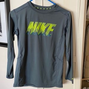 Boys Nike Dri-Fit long sleeve T-shirt